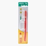 BUCAL TAC Cepillo Dental Classic Serie 4 c/ Capuchon Suave x 1 unidad #9