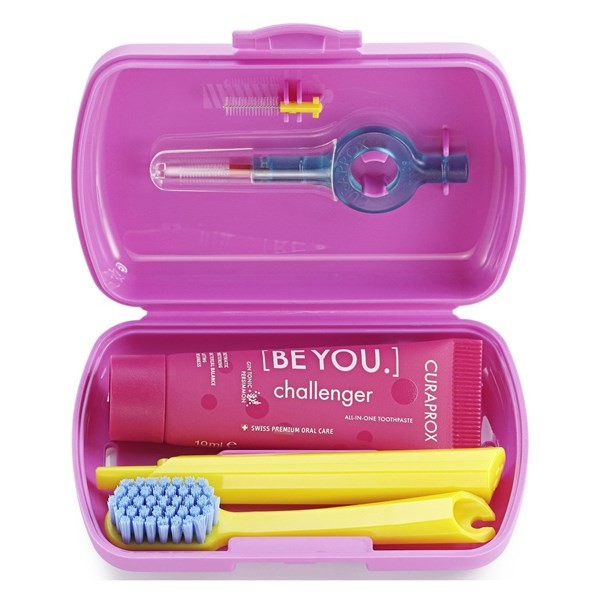 Curaprox Travel Set Pink (Cepillo 5460 + Pasta + 2 interdentales) #1