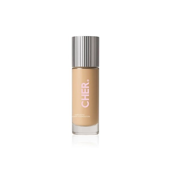 Cher Dieciocho Sarcastic Radiant Foundation Color 215 Caramel Drip alt