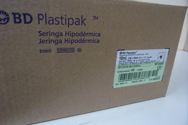 Jeringa 10 desml C/Aguja 40x8 X100 - Bd