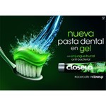 Close Up Crema Dental en Gel Menthol Paradise 90 gr #12