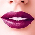Vogue Labial Colorissimo Barra Uva Fuerte #3
