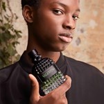 Valentino Born In Roma Uomo Green Stravaganza Presentación Fragancias 100 ml #8