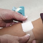 3 m Tela Adhesiva 500 .cm x 9 m Micrpore Nexcare Con Racionador Estuche #3