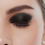 Sombras De Ojos Vogue Mono Super Fantastic Negro  #4