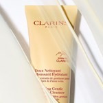 Clarins Hydrating Foaming Cleanser 125 ml #2