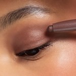 Sombra en Barra L'oréal París Le Shadow Stick x 1.4 g Color 240 Brown Abyss #4