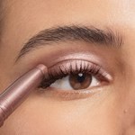 Sombra en Barra L'oréal París Le Shadow Stick x 1.4 g Color 245 alluring Rose #4