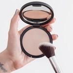 Mazz Iluminador en Polvo Compacto  silver Light #2