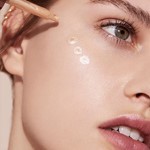 Loreal Paris Iluminador Glow Mon Amour 01 sparkling #4