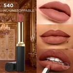 Labial en Barra Loreal París Color Riche Volume Matte Tono 540 Nude Unstopp #3