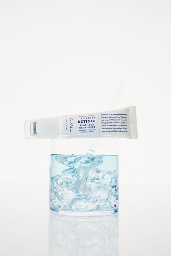 Dr. Althea Sérum Contorno de Ojos Retinol Flat Iron Eye Roller 15 ml alt
