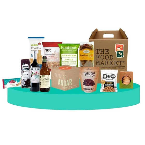 Caja Navideñathe Food Market Deli #1